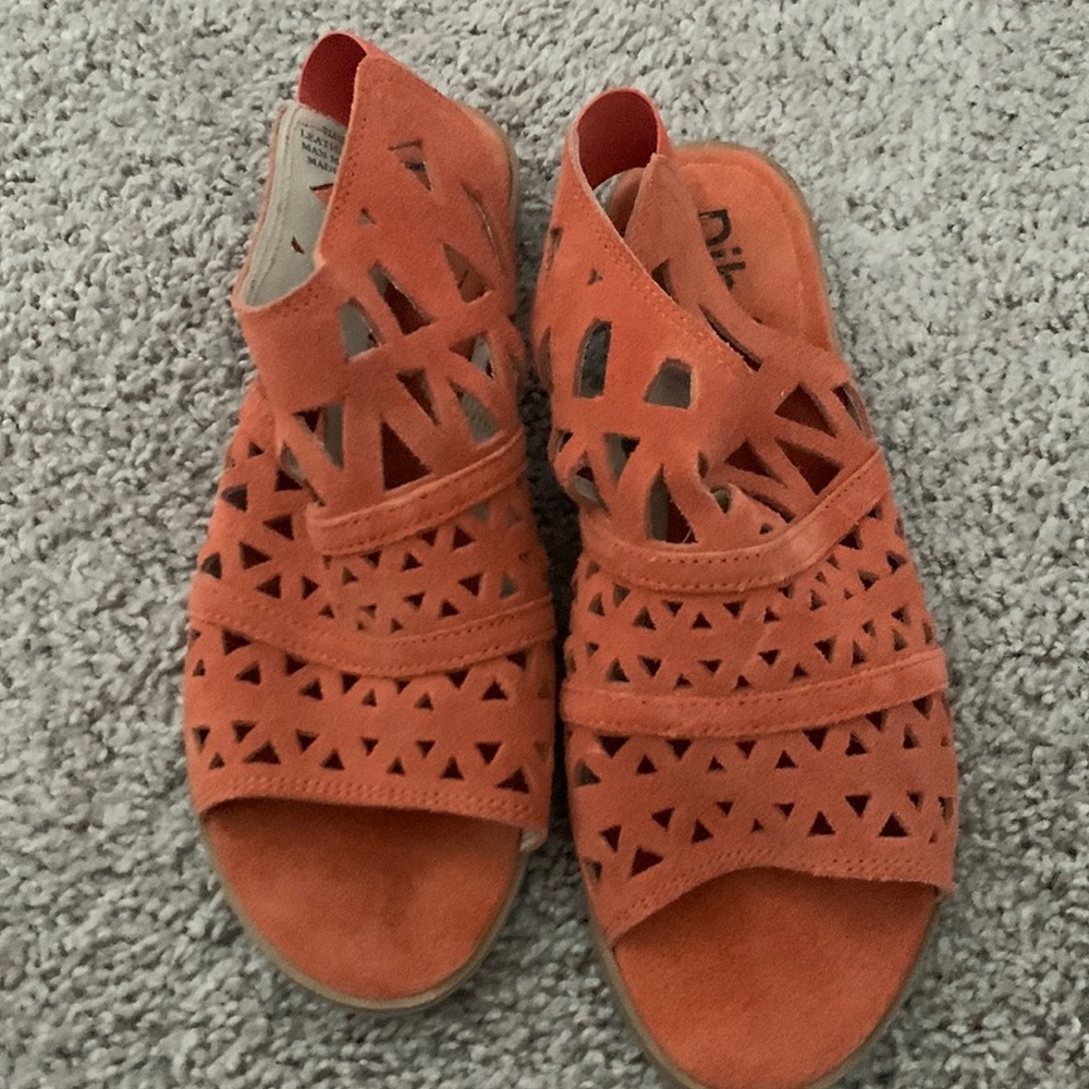 Diba Suede Sandals - like new